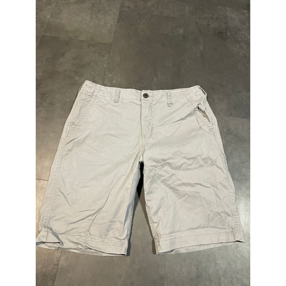 Aeropostale size 36 Light Beige Casual Shorts Summer Comfort Versatile